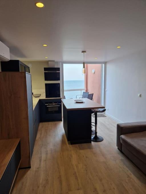 Cap Corniche - Agreable Bord *