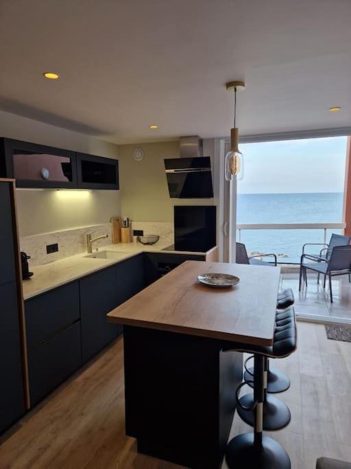 Cap Corniche - Agreable Bord Appartamento *